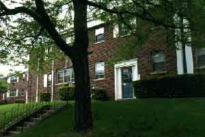 Apartment building photo 2